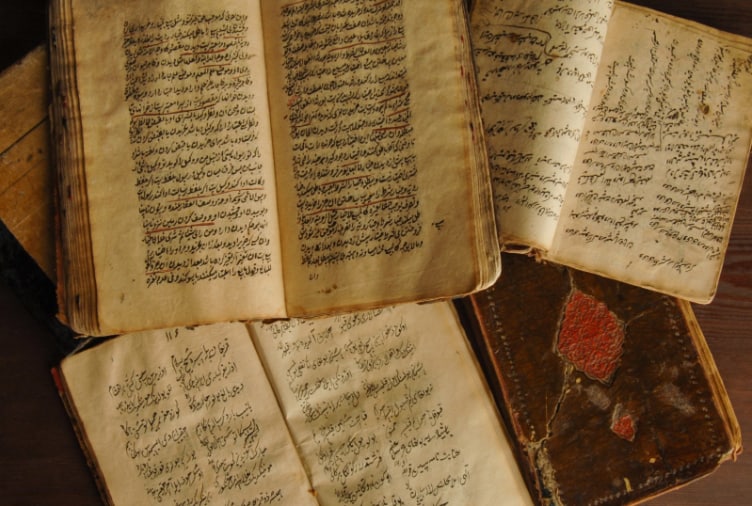 الأدب العربي: فن ذو دلالات فريدة 